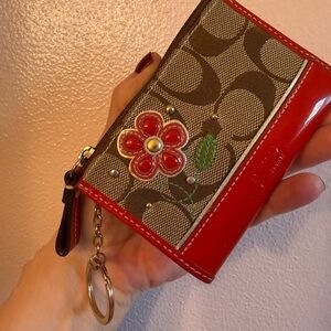 Coach Red Patent Leather  and Tan Floral Keychain Wallet Y2K Vintage Keychain